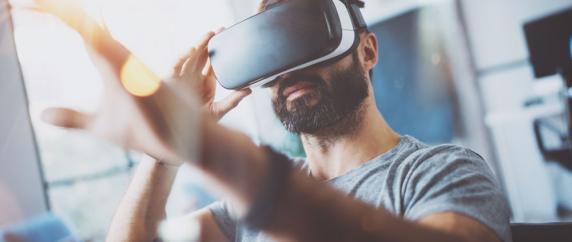 VR